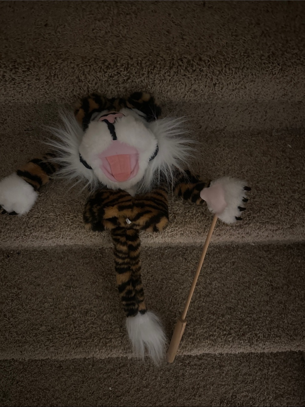 Melissa & Doug tiger puppet